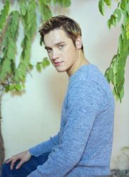 Фото №2 Девон Сава