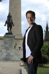 Фото №2 Джош Чарльз