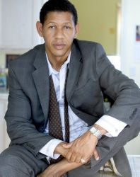 Фото №2 Скотт Лоуренс