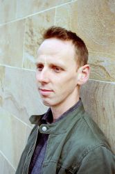 Фото №1 Юэн Бремнер