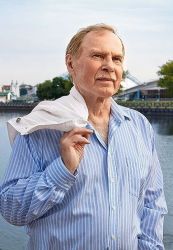 Фото №1 Владимир Гостюхин