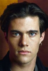 Фото №1 Дэна Эшбрук