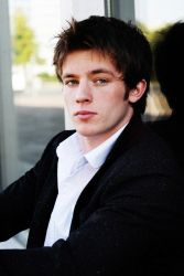 Фото №1 Яннис Нивёнер