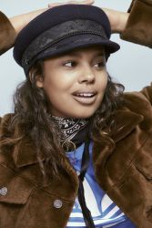 Фото №1 Алиша Боэ