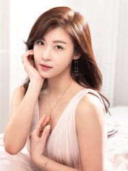 Фото №1 Ха Джи-вон