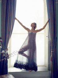 Фото №1 Ванесса Кирби