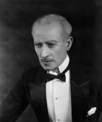 Фото №2 Х.Б. Уорнер