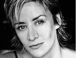 Фото №2 Джанет МакТир