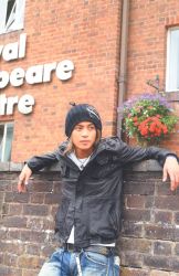 Фото №2 Сюн Огури