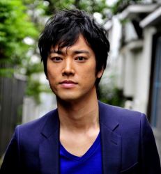 Фото №1 Кэнта Киритани