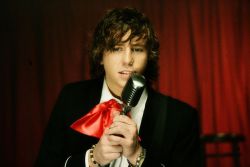 Фото №1 Дэнни Джонс