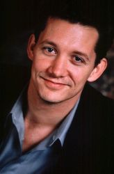 Фото №1 Том Вуд