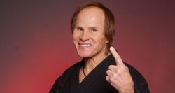 Фото №1 Бенни Уркидез