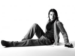 Фото №2 Такеши Канеширо