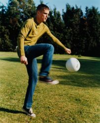 Фото №2 Джош Хартнетт