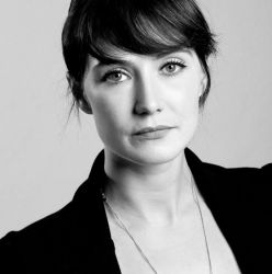 Фото №2 Кэрис ван Хаутен