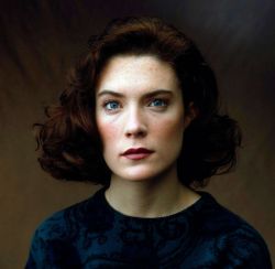 Фото №1 Лара Флинн Бойл