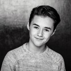 Фото №2 Джон Пол Руттан