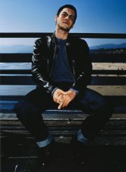 Фото №2 Уэс Бентли