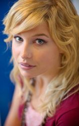 Фото №2 Эллен Воглом