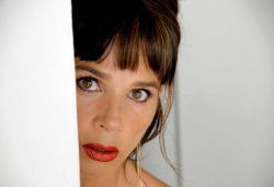 Фото №2 Виктория Абриль