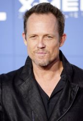 Фото №2 Дин Уинтерс