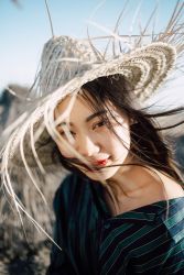 Фото №2 Ян Гэ