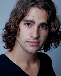 Фото №1 Коуди Кирсли