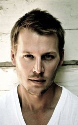 Фото №1 Дэвид Хофлин