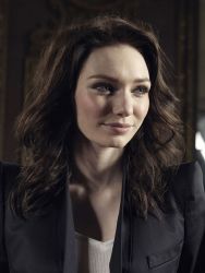 Фото №2 Элинор Томлинсон