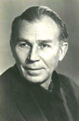 Фото №2 Иван Лапиков