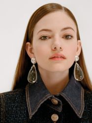 Фото №2 Маккензи Фой