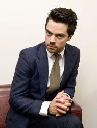 Фото №1 Доминик Купер