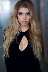 Фото №2 Александрия ДеБерри