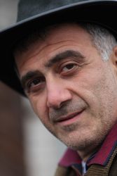 Фото №1 Роберт Акопян