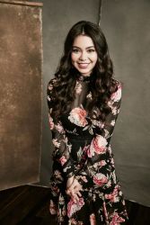 Фото №1 Аулии Кравальо