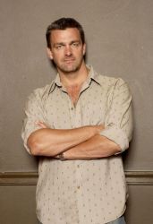 Фото №2 Рэй Стивенсон