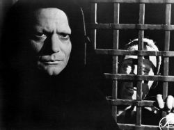 Фото №2 Макс фон Сюдов