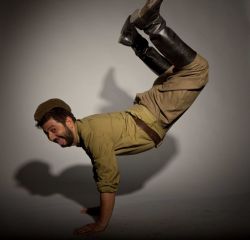 Фото №1 Михаил Галустян