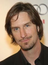 Фото №2 Рэй МакКиннон