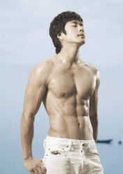 Фото №2 Квон Сан-у