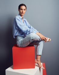 Фото №1 Анна Брюстер