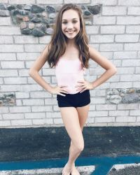 Фото №2 Мэдди Зиглер