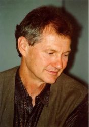 Фото №2 Эндрю Робинсон