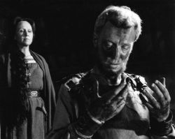 Фото №1 Макс фон Сюдов