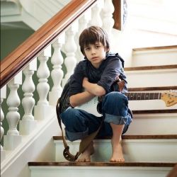 Фото №2 Юрайа Шелтон