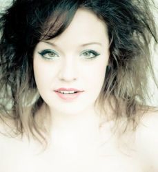 Фото №2 Шелли Регнер