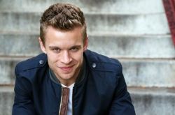 Фото №2 Джесси Люкен