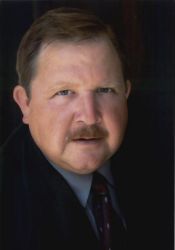 Фото №1 Марк Холтон