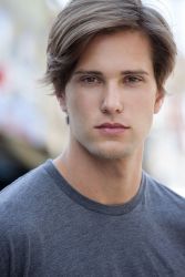 Фото №1 Джеймс Годфри